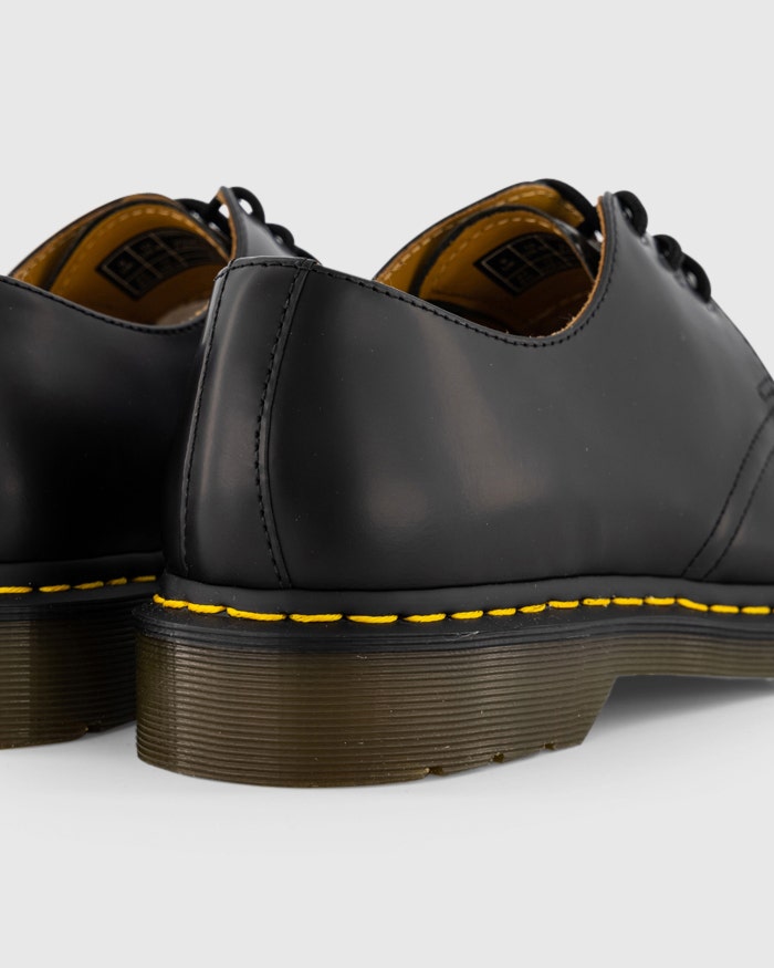 Platypus shoes online dr martens