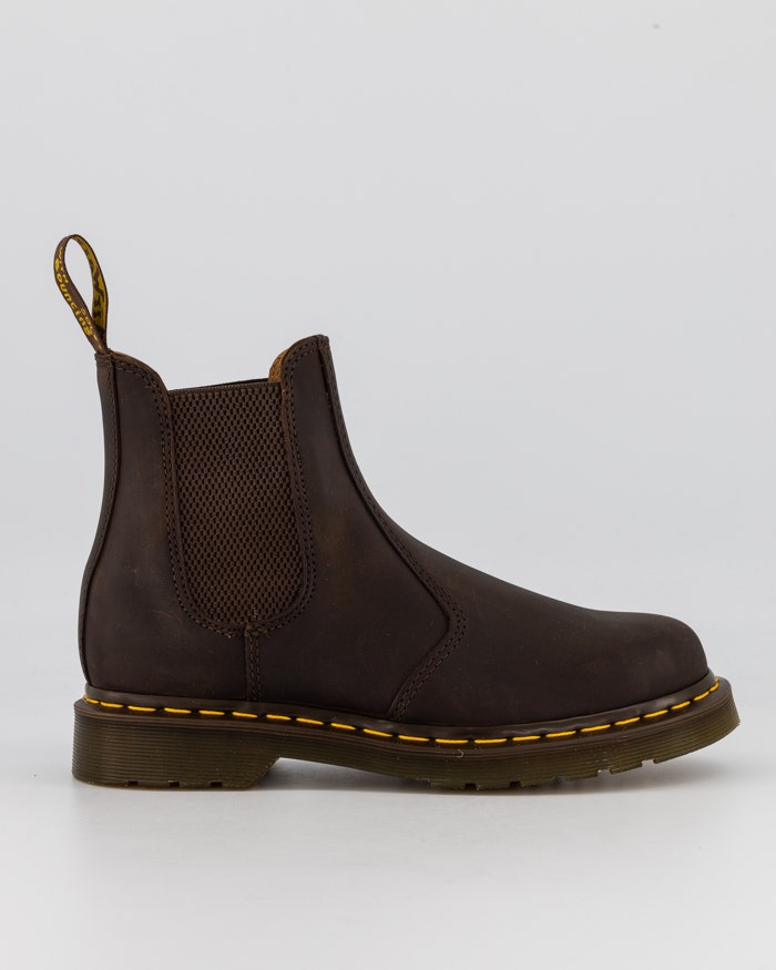 crazy horse chelsea boots